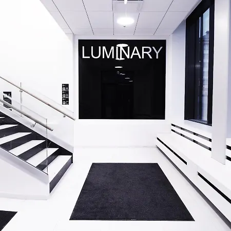 Newly Built 1br With Balcony Next To Railway Station & Downtown アパート タンペレ