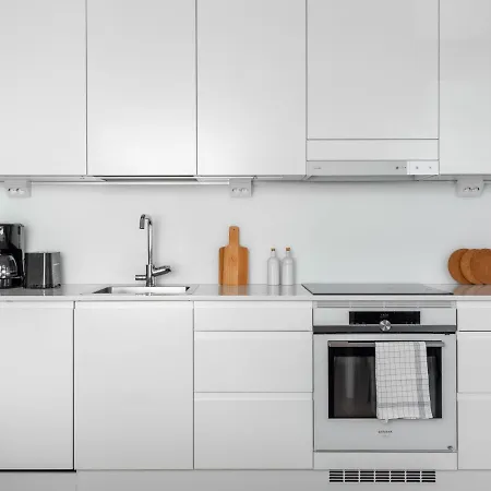 Newly Built 1br With Balcony Next To Railway Station & Downtown - Hosted By 2ndhomes Apartment *